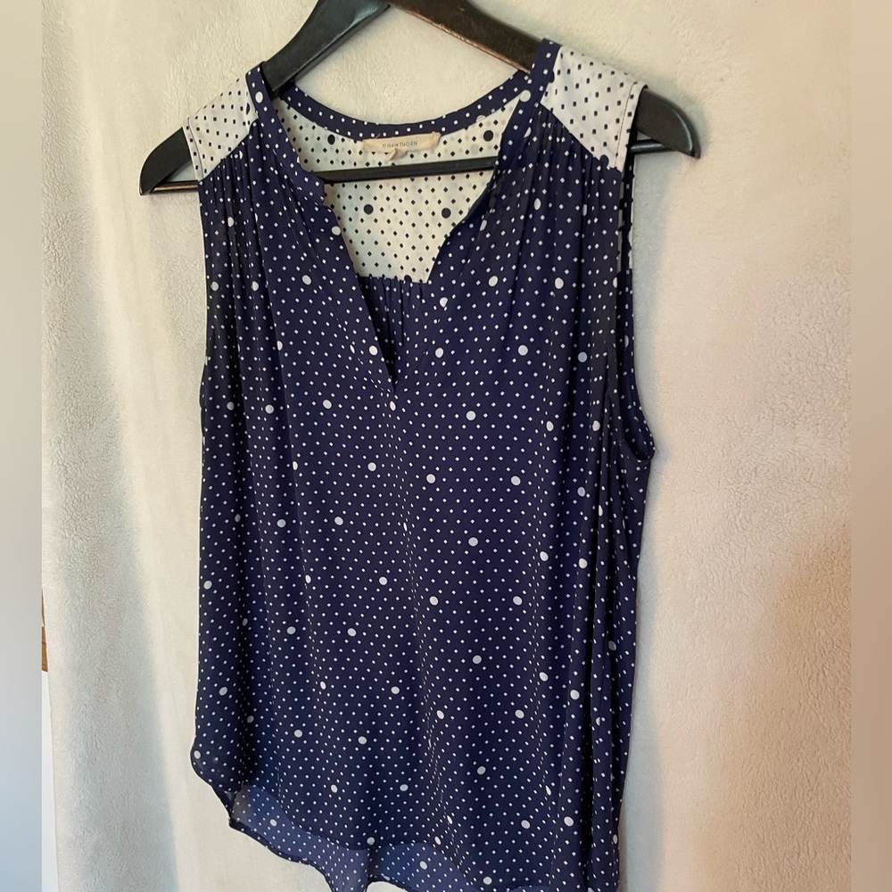 41 Hawthorn Women’s Navy and Cream Polka Dot Tank Top Size Medium